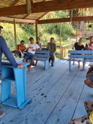 Em São Sebastião do Uatumã (a 247 quilômetros da capital), equipe do Instituto de Desenvolvimento Agropecuário e Florestal Sustentável do Estado do Amazonas (Idam) visitou quatro comunidades rurais para levar serviços como a emissão de documentos rurais, coleta de coordenadas geográficas e orientação para a fundação de uma associação de produtores.
